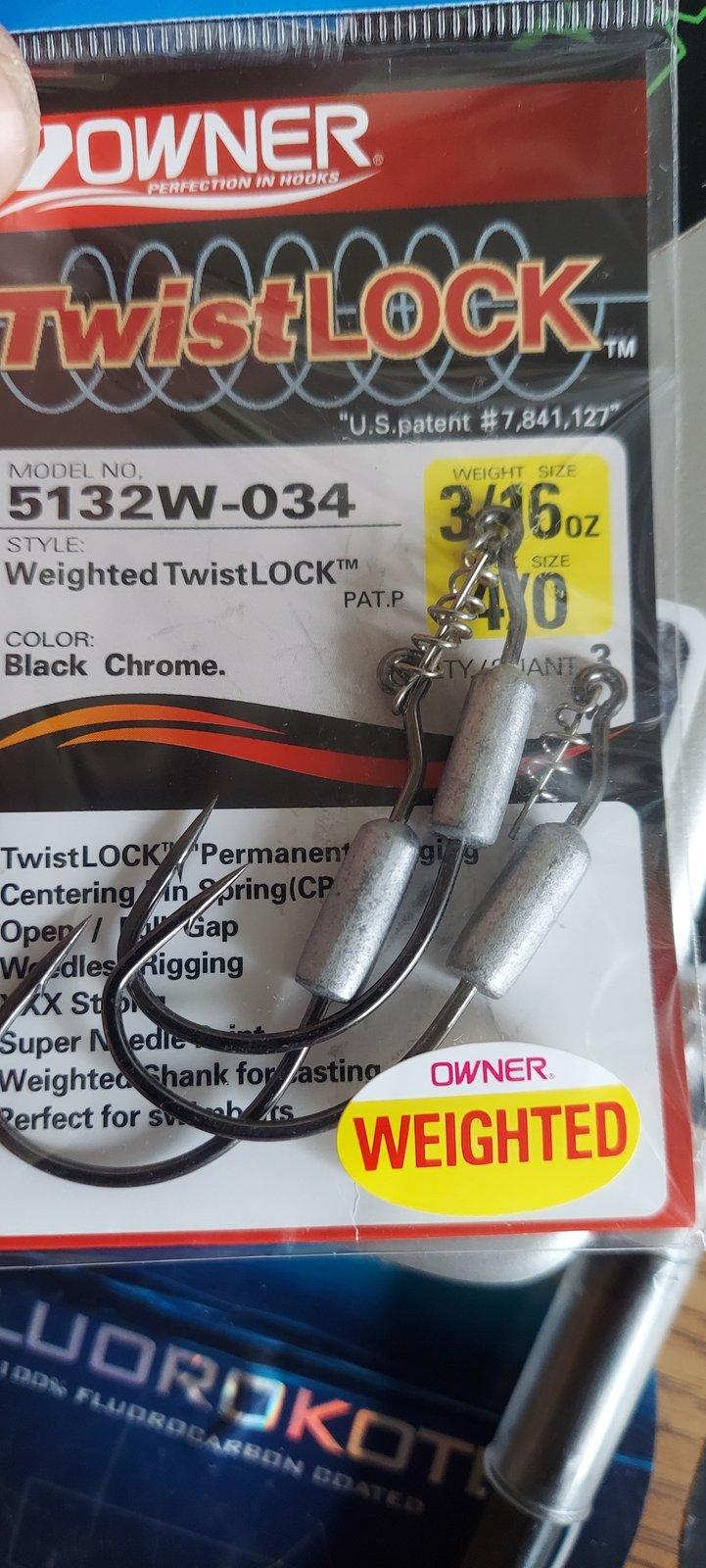 Owner weighted  twistlock swimhook
