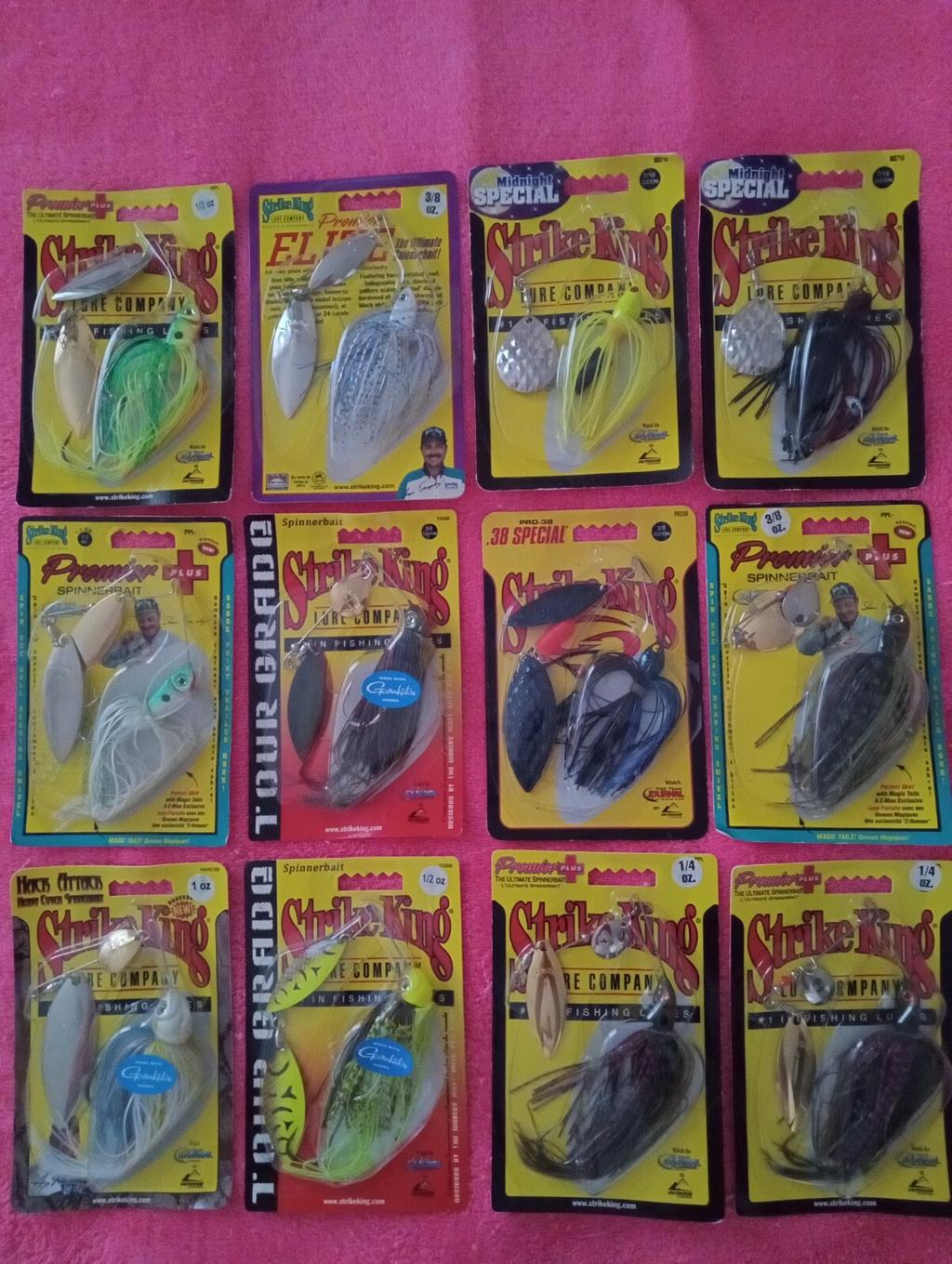 strike king spinnerbait lot of 12 - Image 1