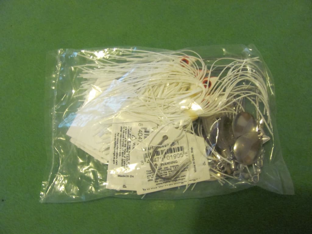 1) BAG OF 6 WAHOO SPINNERBAIT 1/4OZ WHITE COLOR. ( WAH-PCW146-1 ). - Image 3