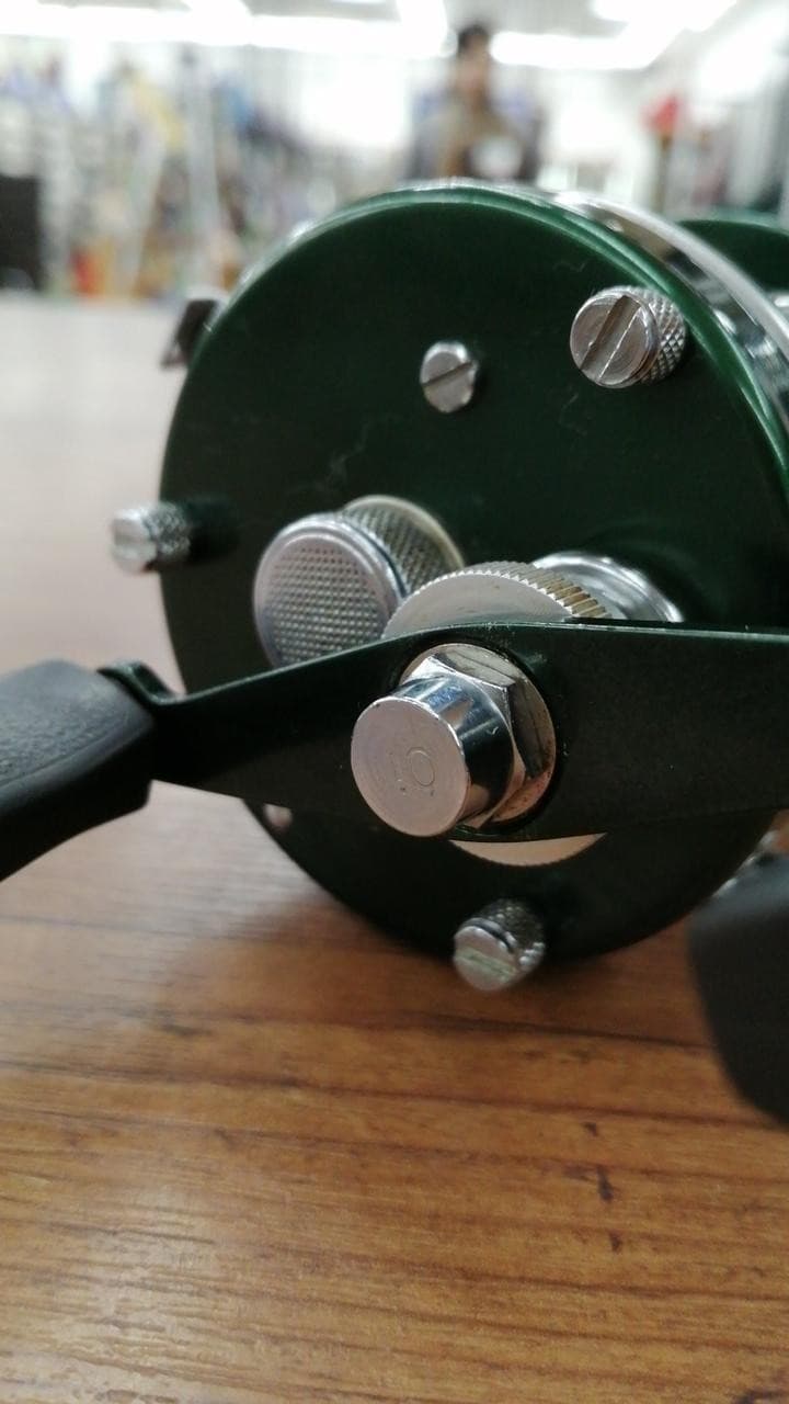 Abu Garcia Ambassadeur 5000D Bait Reel - Image 7