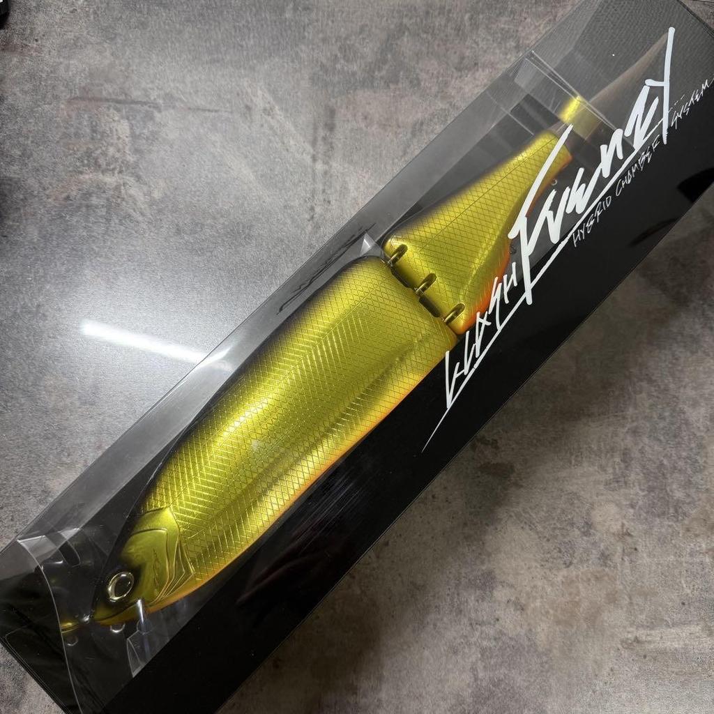 DRT Klash Frenzy TOKYO GOLD color Fishing Lure - Image 1