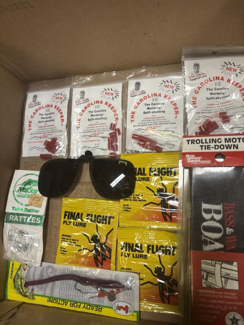 New 11 Pack Fishing Lot Strike King/Carolina Keeper/Mccoy/Final Flight/Rod Saver - Image 2