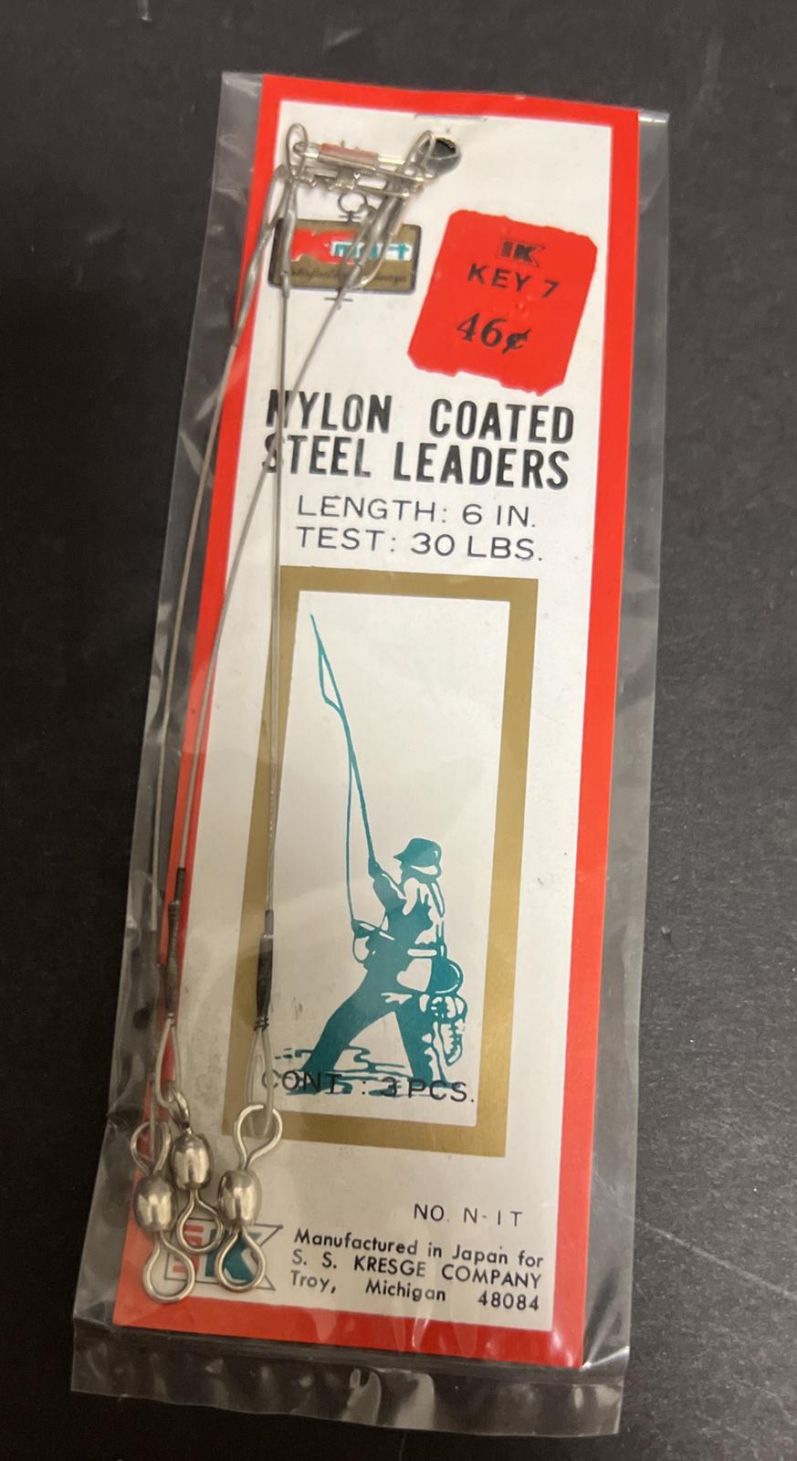 Kmart Fishing Accessories Lot Dial Box Flies Steel Leaders Lure Line Spreader - Image 5