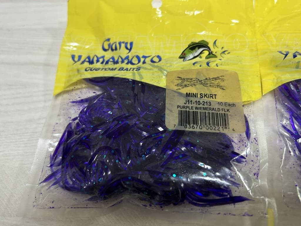 Package has stains. Gary Yamamoto Mini Skirt 10 pieces per pack, 2 packs of the - Image 2