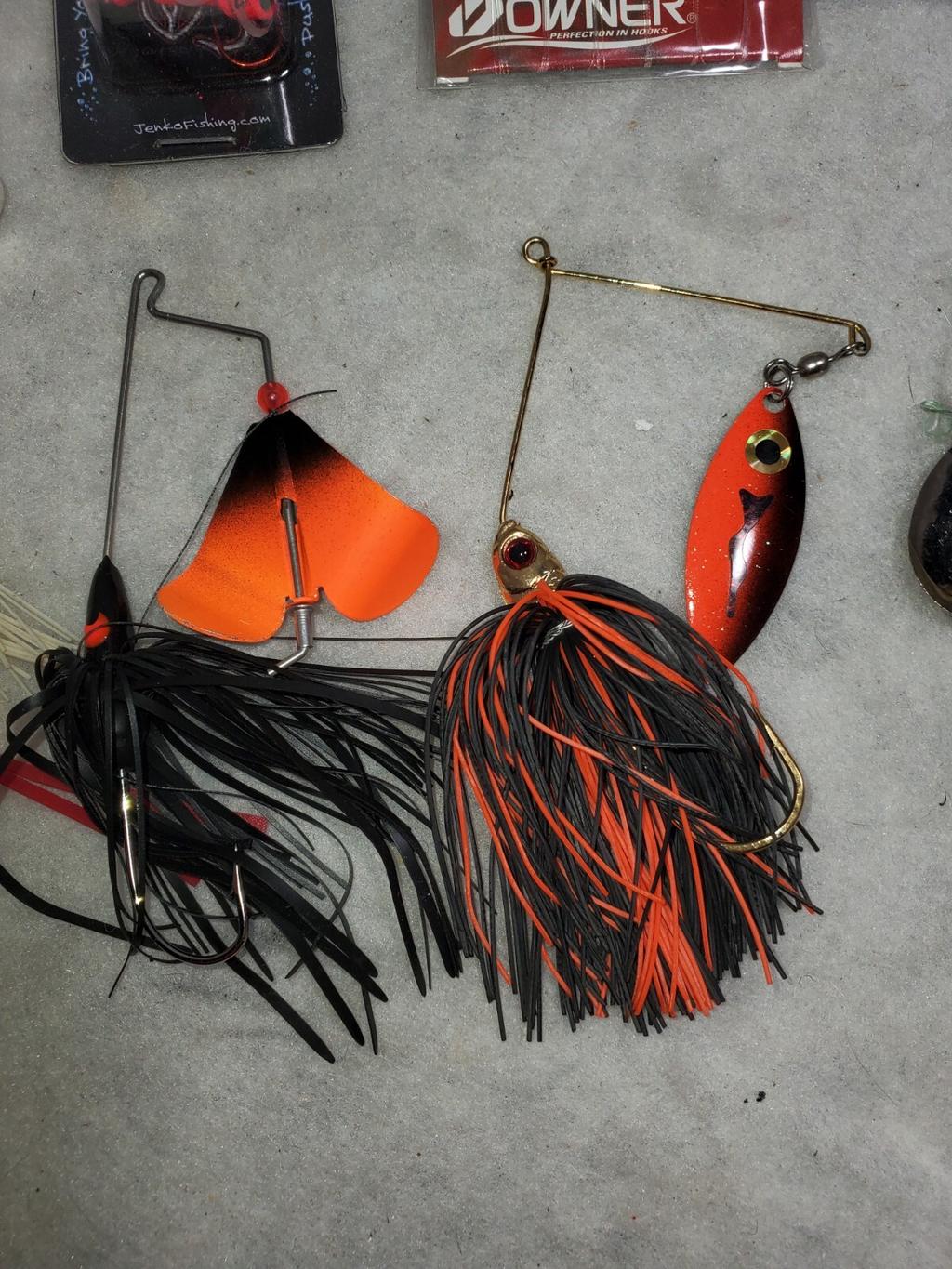 Fishing Lures Lot New/old, Spinnerbait Box, And Other Misc - See Photos  - Image 10