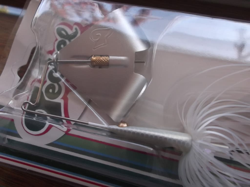 Teckel Maxqueaker Squeaky Buzzbait 1/2oz. 003 White Squeaky Dolphin - Image 5