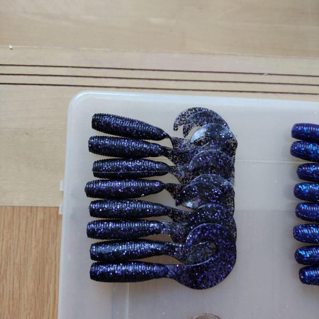 Gary Yamamoto 5 Inch   Grab 4 - Image 2