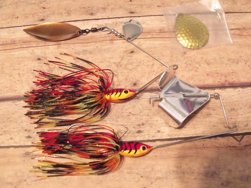 NEW @ UNCLE SKIPS *)(( 1/2oz.MUD CREEK DAWG SPINNERBAIT & BUZZBAIT L@@K L@@K  - Image 8