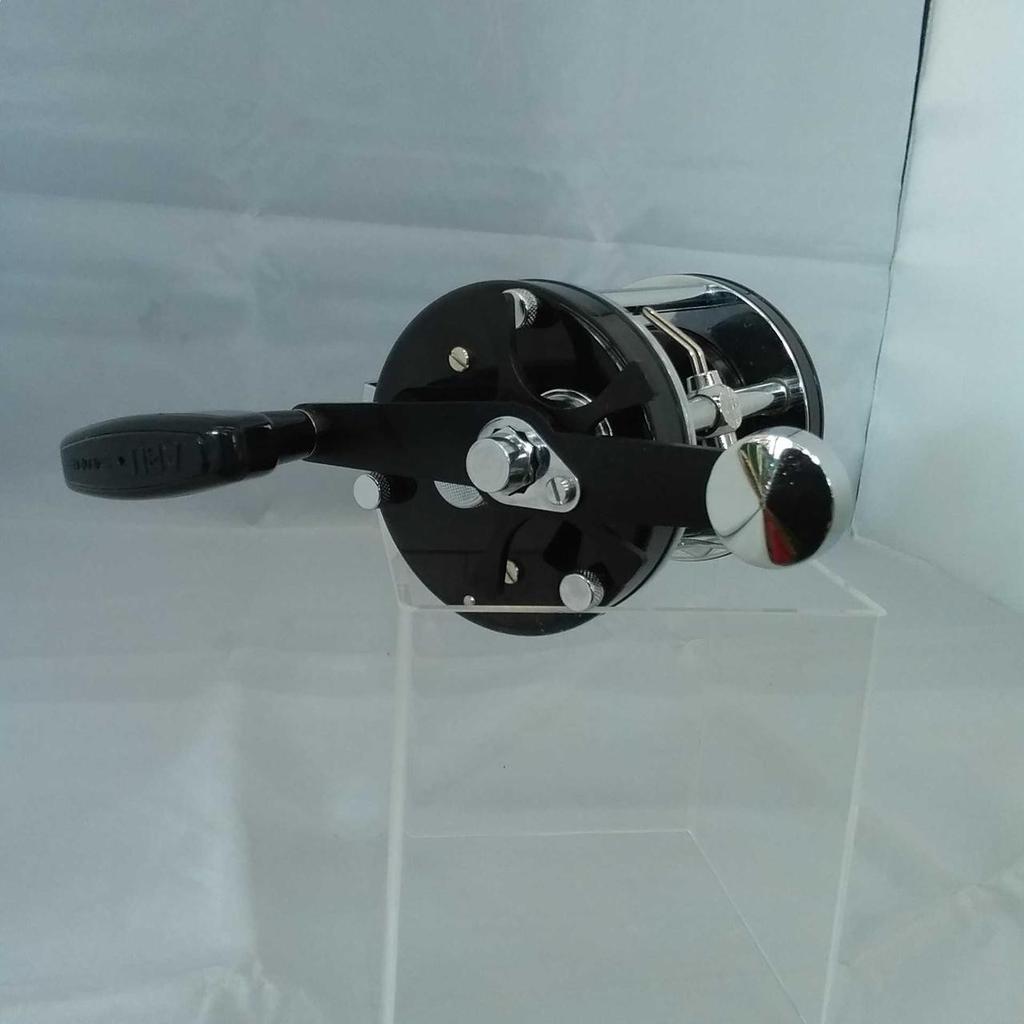 Abu Garcia Ambassador 7000C Bait Reel - Image 8
