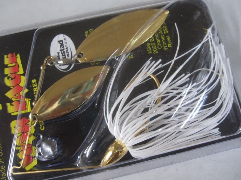 War Eagle Gold Frame Double Willow Spinnerbait 3/8oz #01G White Gold New Piano - Image 1