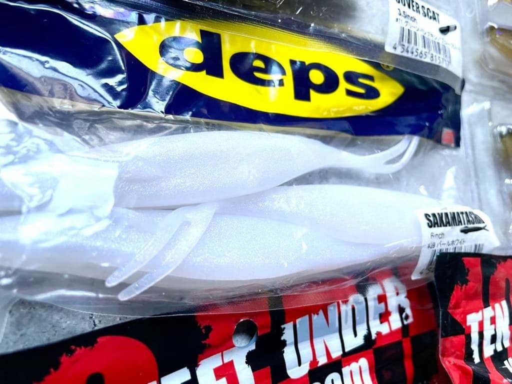 Huge Set of Gary Raid G-Crack Worms with Keeper Japan Fishing Accessories - Image 11