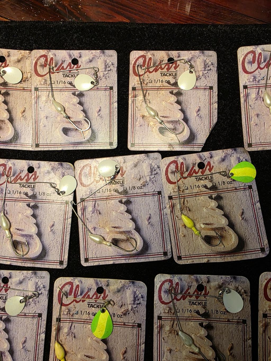  17 Packs Lures Tackle Fishing Accessories Vintage Class Brand - Image 3