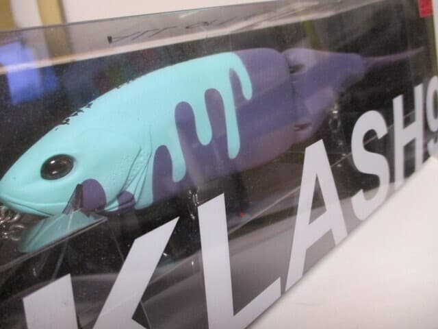 DRT KLASH9 Low Floating DORODORO 9in 4oz Japanese Fishing Lure Swimbait New - Image 4