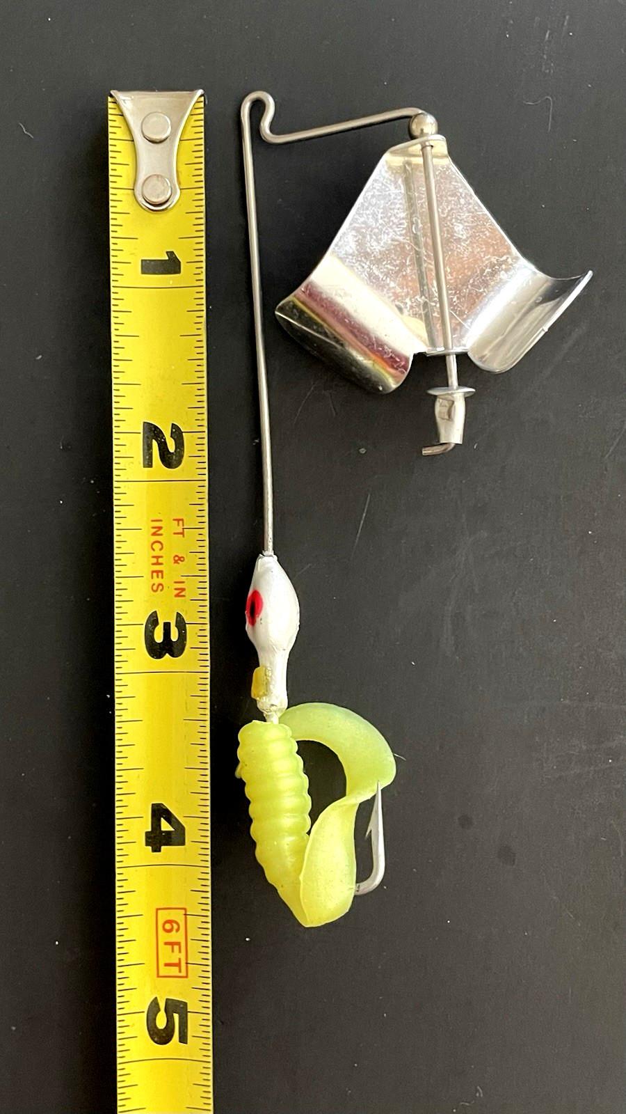 Lot of 4 BUZZBAIT LURES Mixed Colors Bass Fishing with Hand-Made Plastic Cases - Image 8