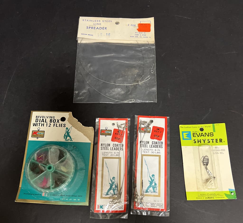 Kmart Fishing Accessories Lot Dial Box Flies Steel Leaders Lure Line Spreader - Image 1