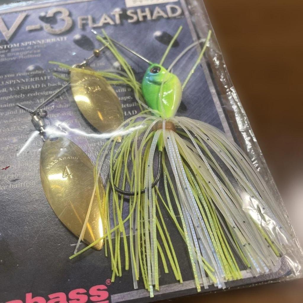 Megabass V-3 Flat Shad Spinnerbait Chart Lime New Sealed Double Willow - Image 2