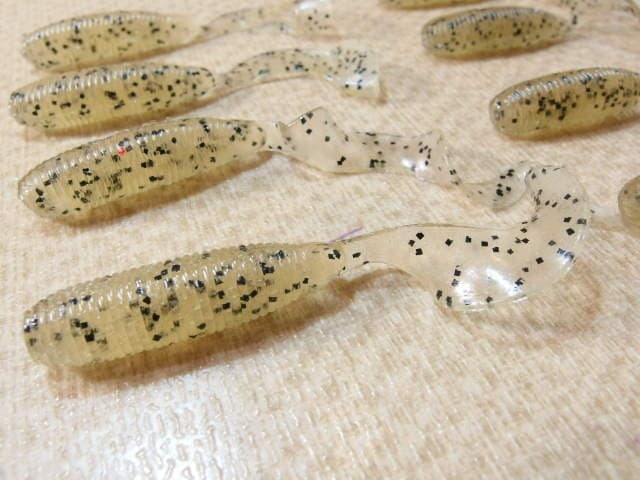 Gary Yamamoto 4 Inch Glove 8 Pieces 35894 - Image 2