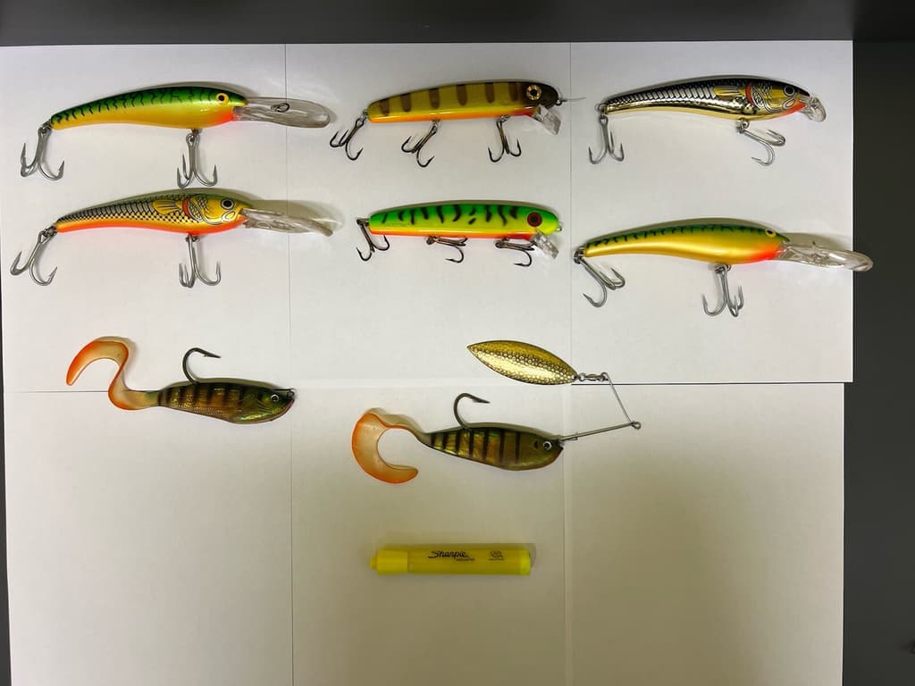 Musky Or Saltwater Lures #8, Repela, Storm - Image 1