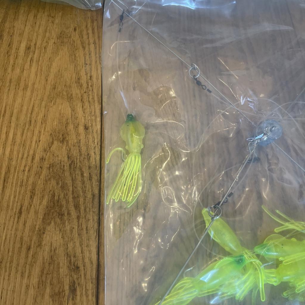 9” Umbrella Rig 4 Arm 11” With 5.5” Squid (9)  8/0 Mustad New Chartreuse Green - Image 8