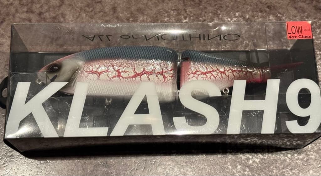 DRT Crash 9 Low Hater Swimbait Lure Black Bass Fishin Fishing Tackle Used - Image 1