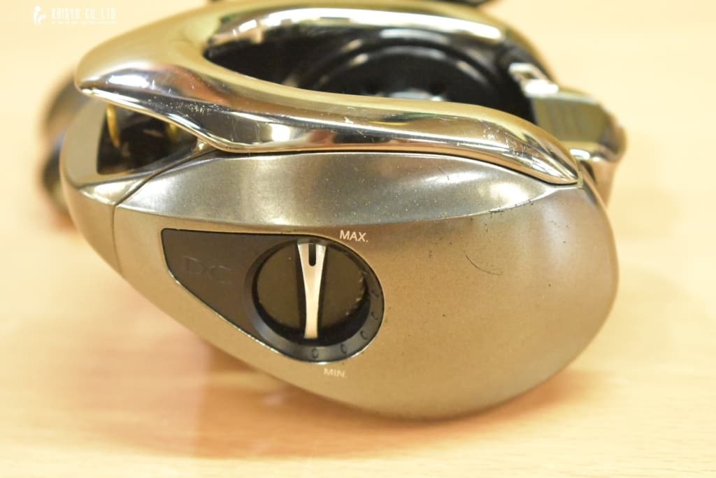 Shimano 16 Antares DC HG Baitcasting Reel Right Hand Japan High-End Bass Fishing - Image 4