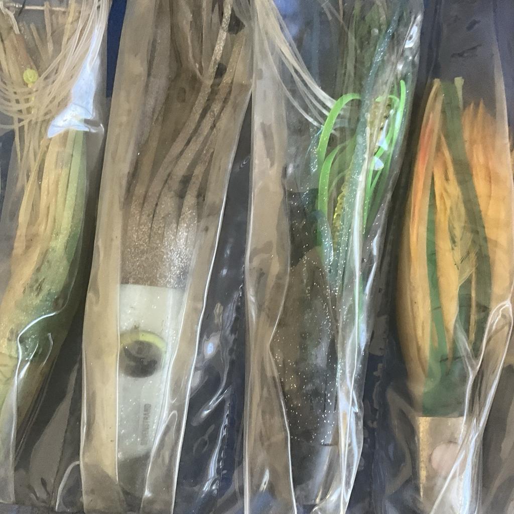 Saltwater Big Game Offshore Marlin, Maui, Wahoo, Dorado,Tuna Lures and Case - Image 9