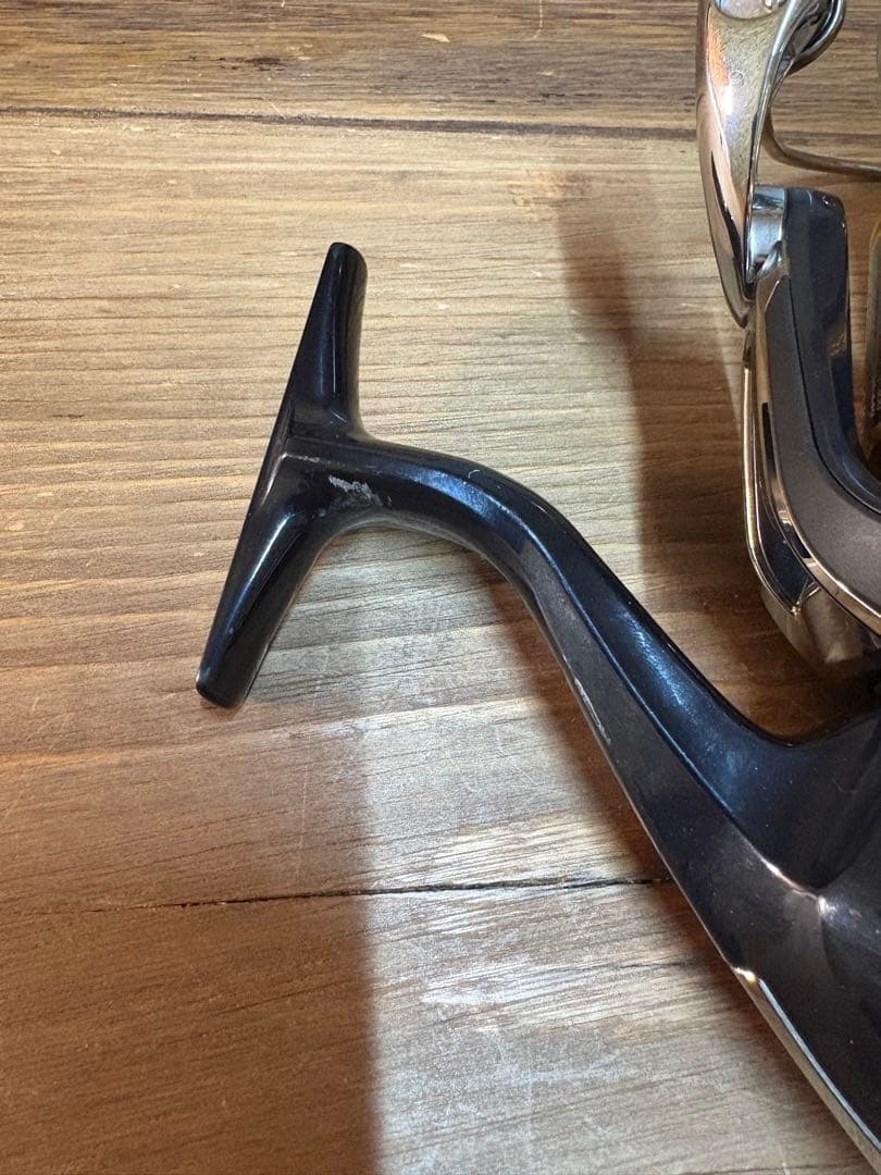 Shimano 20 Stella SW 20000HG Spinning Reel with Box & Accessories Used - Image 6