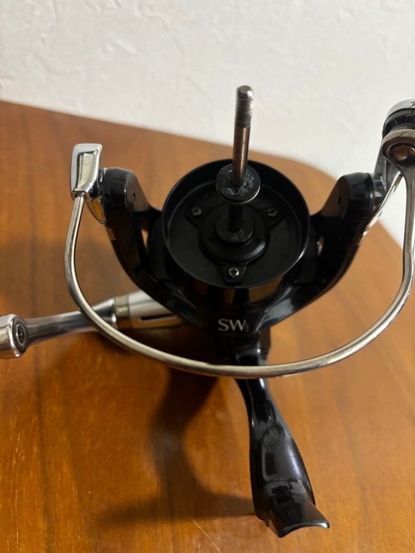 Shimano Stella SW8000HG Saltwater Spinning Reel, Excellent Condition - Image 9