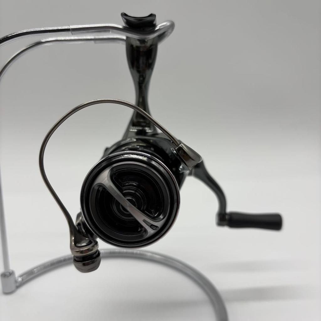Shimano 22STELL Stell 1000SSPG Unused Spinning Reel without Charger - Image 4