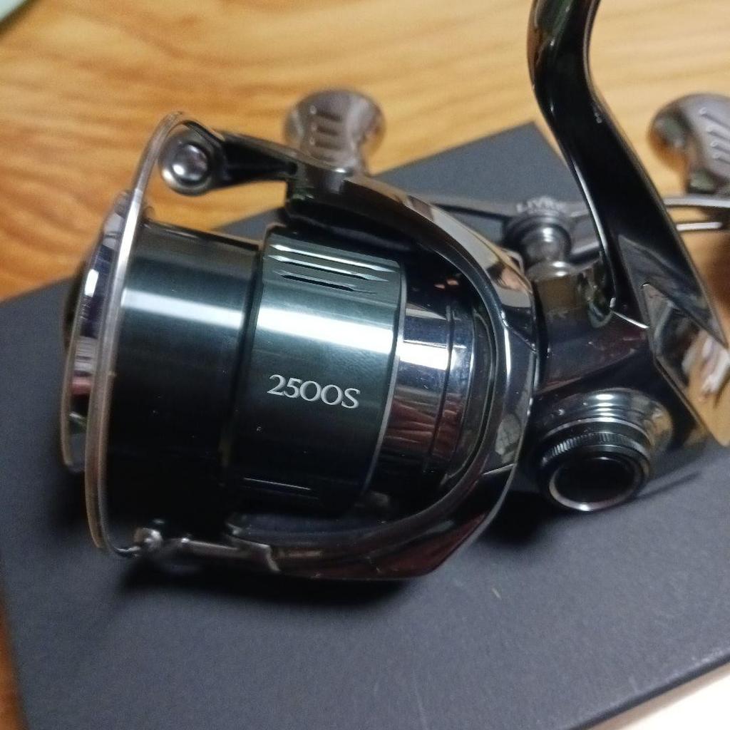 Shimano Stella C3000SDHHG Spinning Reel Japan Pickup Case Included - Image 3