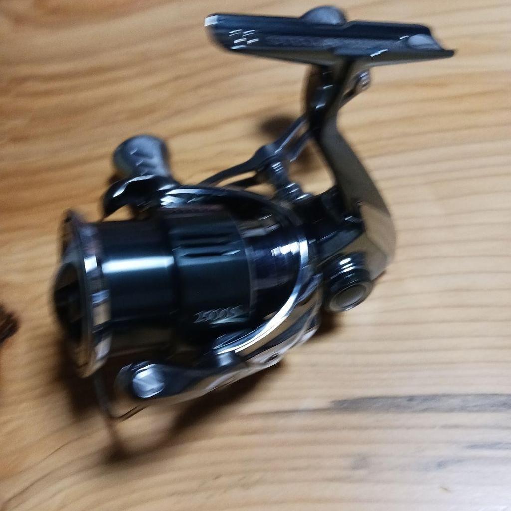 Shimano Stella C3000SDHHG Spinning Reel Japan Pickup Case Included - Image 10