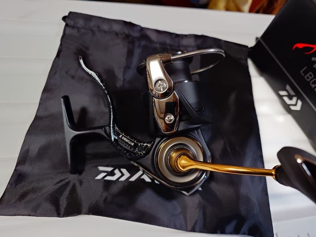 25 Ginrou Daiwa LBQD Rock Fishing Reel - Image 4