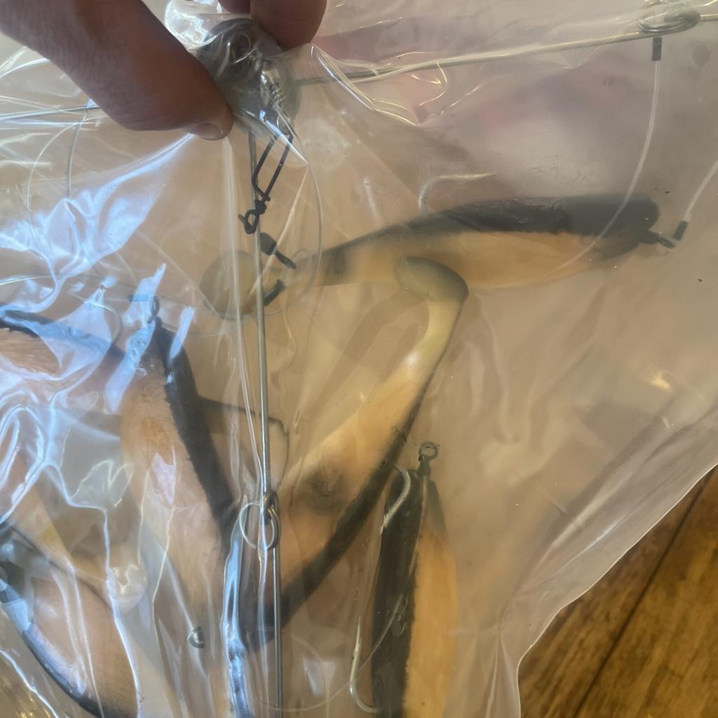 9” Umbrella Rig 4 Arm 11” With 6” Shad (9)  Pearl Black 8/0 Hook Mustad New Pkg - Image 12