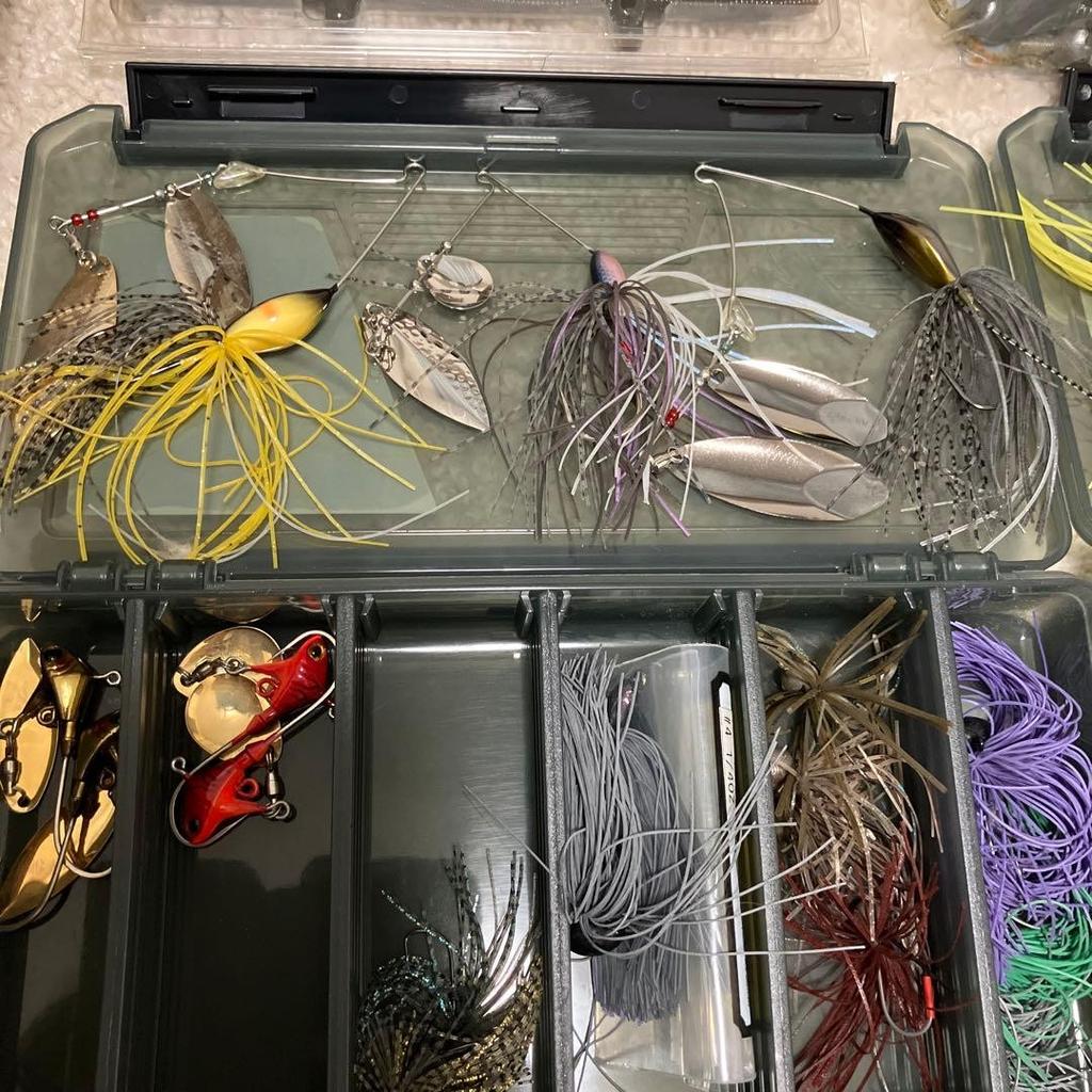 Bass fishing retirement settackle box, hard lures, soft lures, bait reel, etc. - Image 14