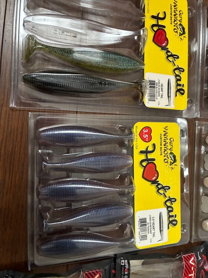 Gary Yamamoto Heart Tail, various Realis Worms - Image 3