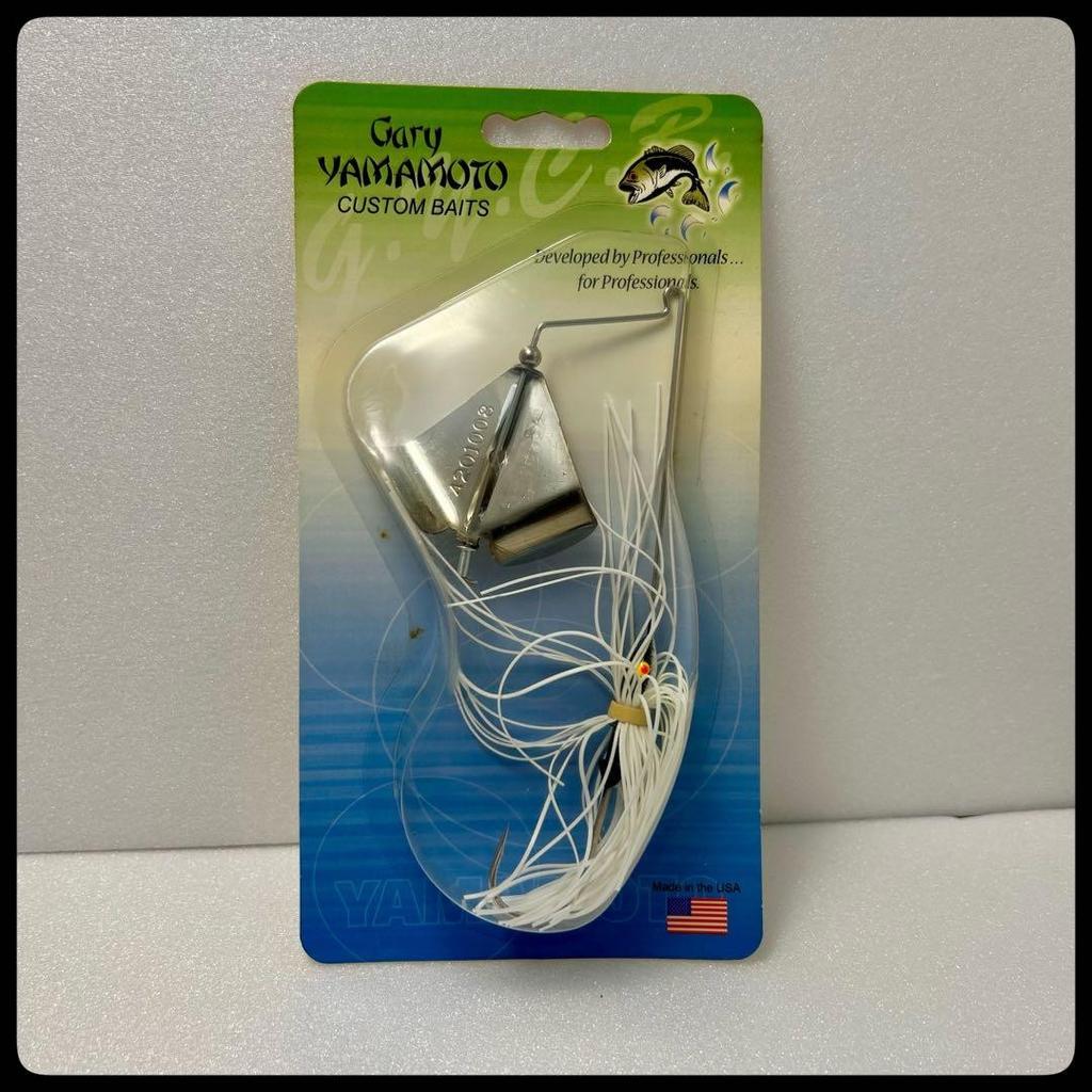 Gary Buzzbait - Image 1