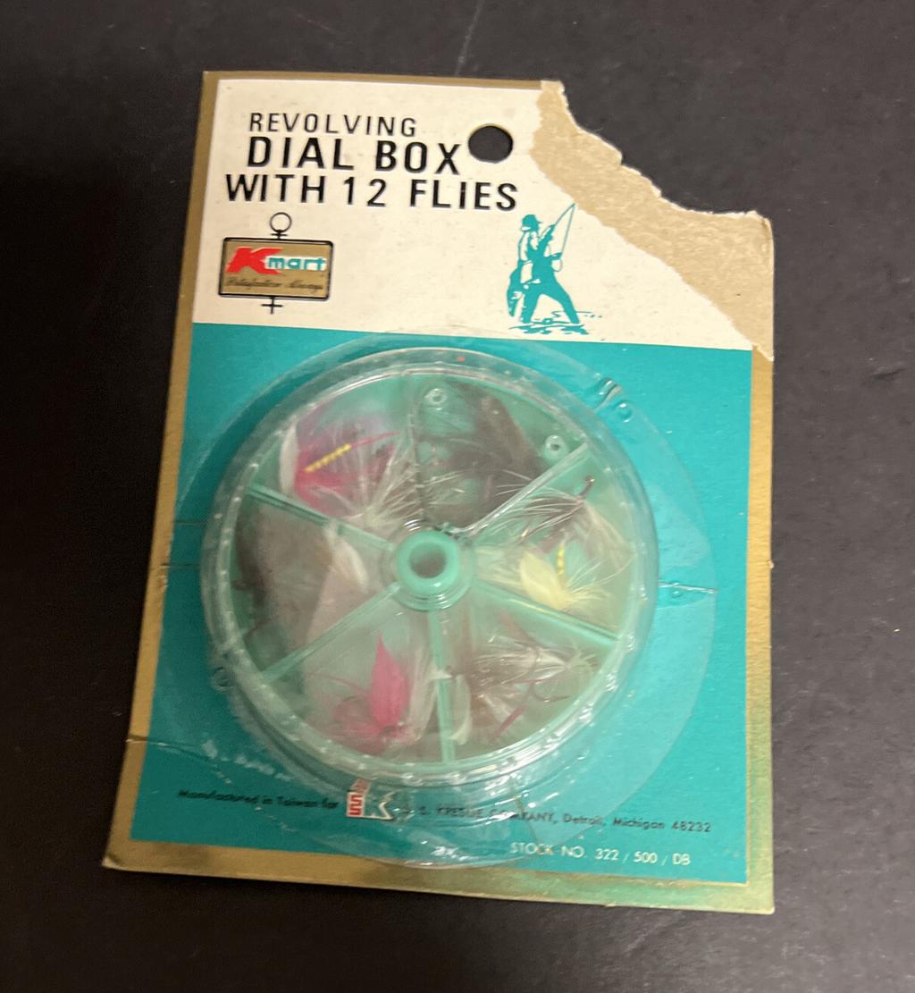 Kmart Fishing Accessories Lot Dial Box Flies Steel Leaders Lure Line Spreader - Image 2