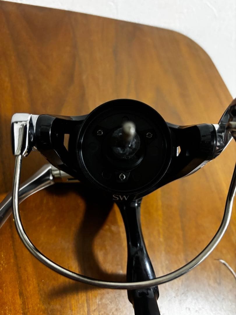 Shimano Stella SW8000HG Saltwater Spinning Reel, Excellent Condition - Image 8