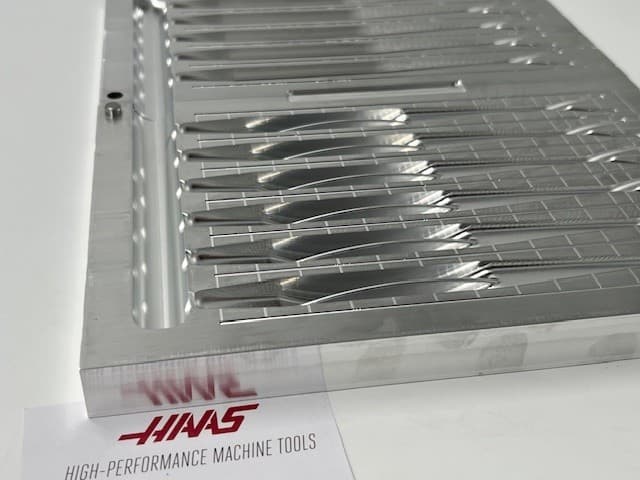 Bulk Plastic Baits - 7” Split Tail Jerkbait 6 Cavity Alu Soft Plastic Lure Mold - Image 3