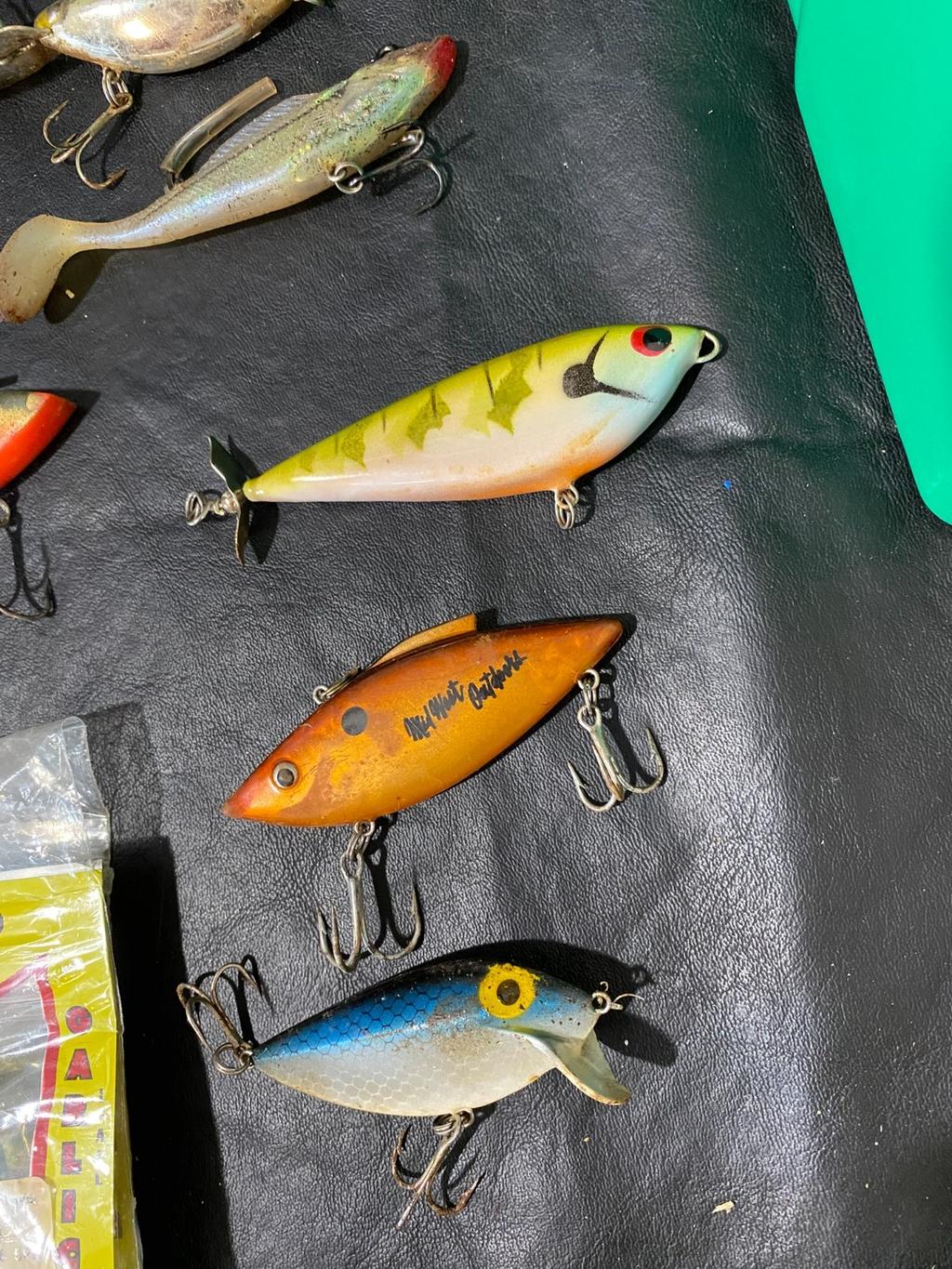 Bait Lure Strike King Lures and Baits w/ Storm Rattle Tube and Bass Stopper - Image 10