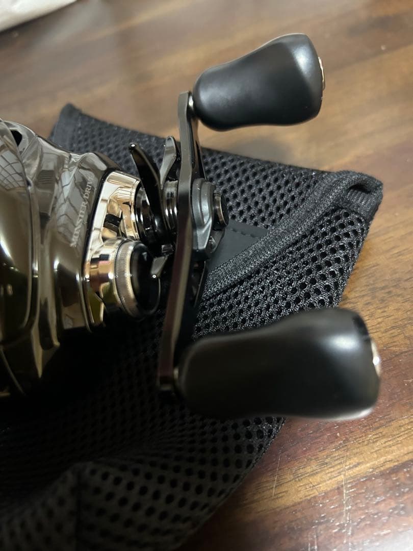 Shimano Antares DC MD G Depth Reel Near Mint with Line 23 | Used - Image 4