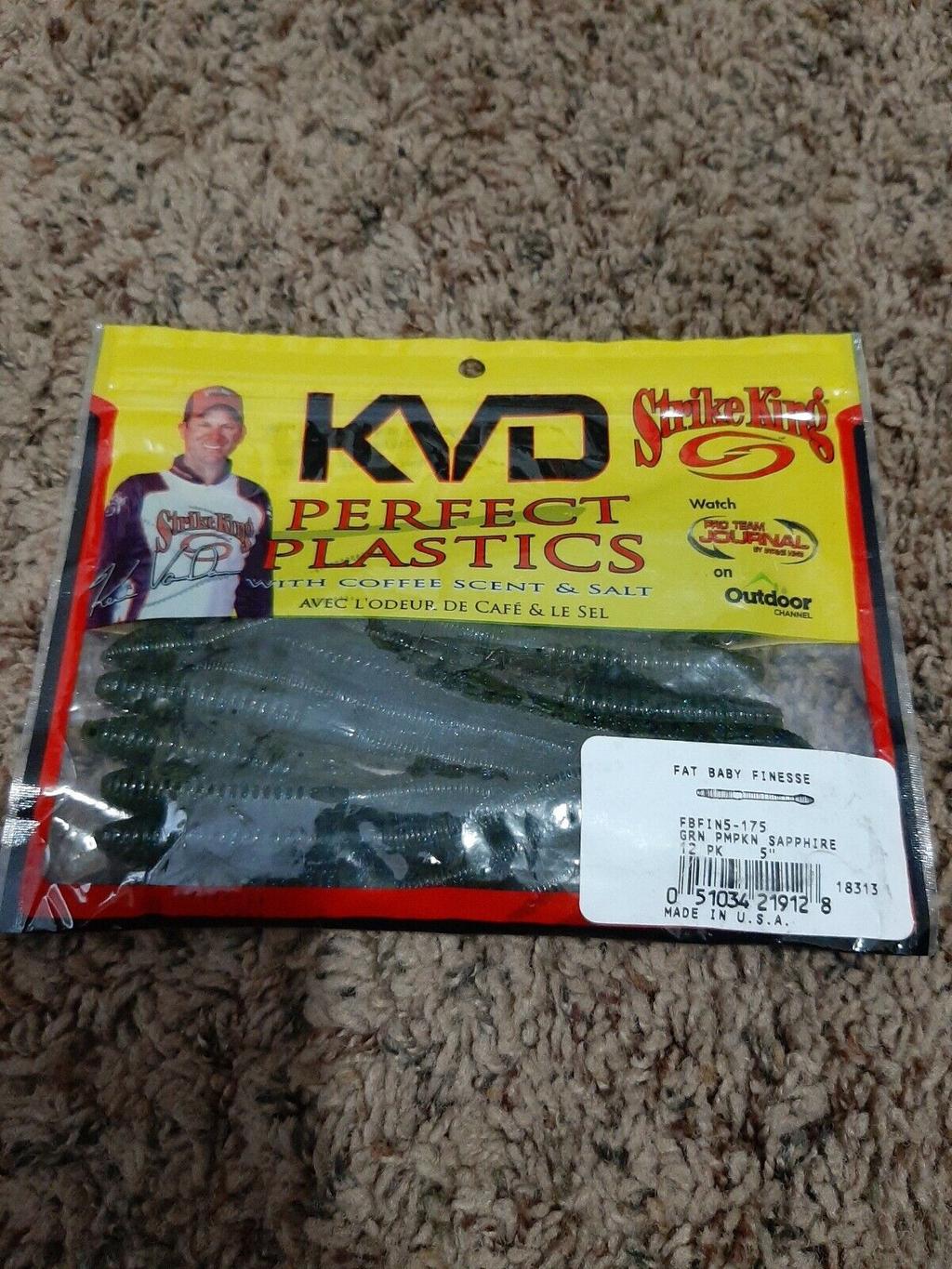 Strike King KVD FAT Baby Finesse Worm FBFIN5-175 Green Pumpkin Sapphire 5".  - Image 1