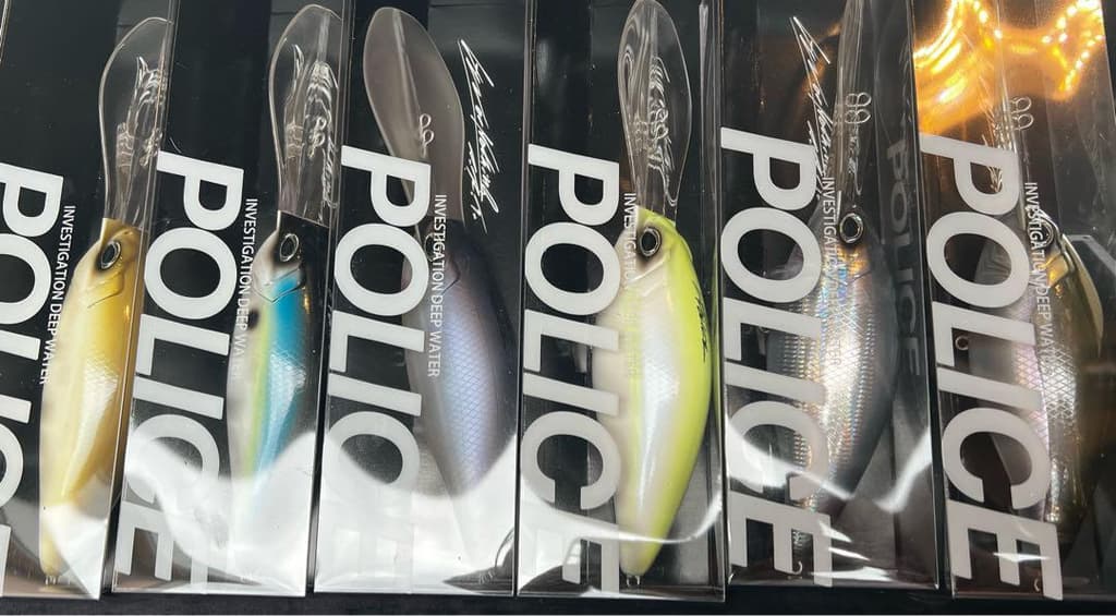 DRT POLICE crank Fishing Lure big bait Lure Set of 6 - Image 1