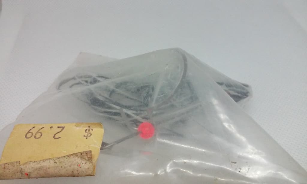 Vintage Lucky Lures Buzzbait White/Black 1/4oz Topwater Buzz Bait Fishing Lure - Image 9