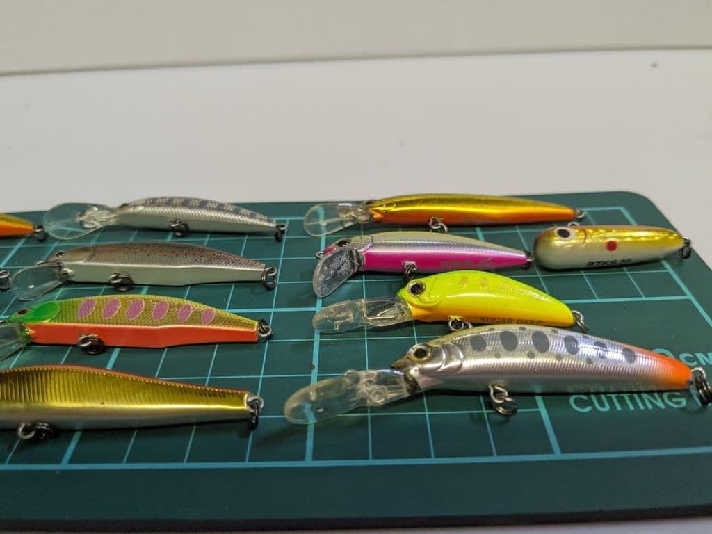 Set of 21 Stream Minnow Plugs - Image 5