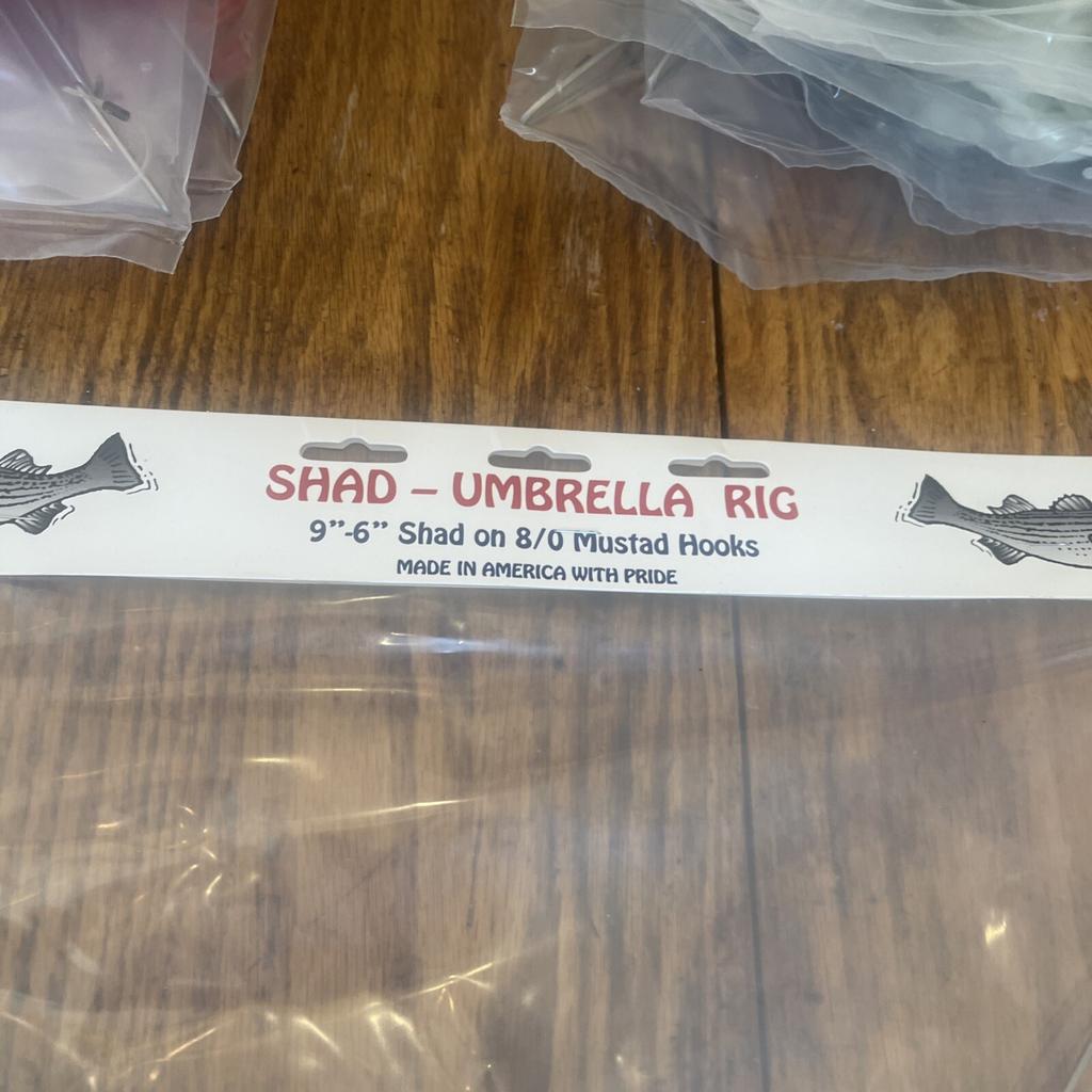 9” Umbrella Rig 4 Arm 11” With 5.5” Squid (9)  8/0 Mustad New Pkg Gray Glow New - Image 2