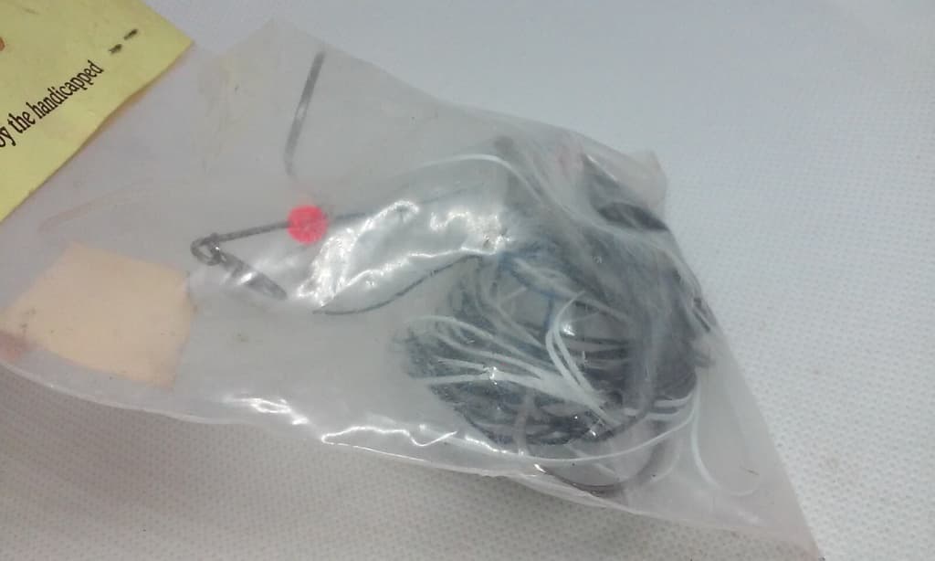 Vintage Lucky Lures Buzzbait White/Black 1/4oz Topwater Buzz Bait Fishing Lure - Image 7