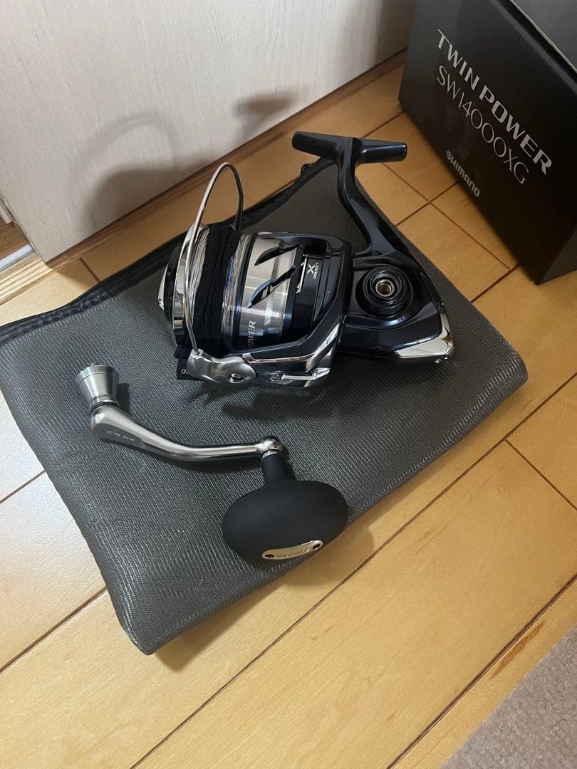 Shimano Twin Power SW14000XG Reel with 300m PE Line & 40lb Leader, Used - Image 1
