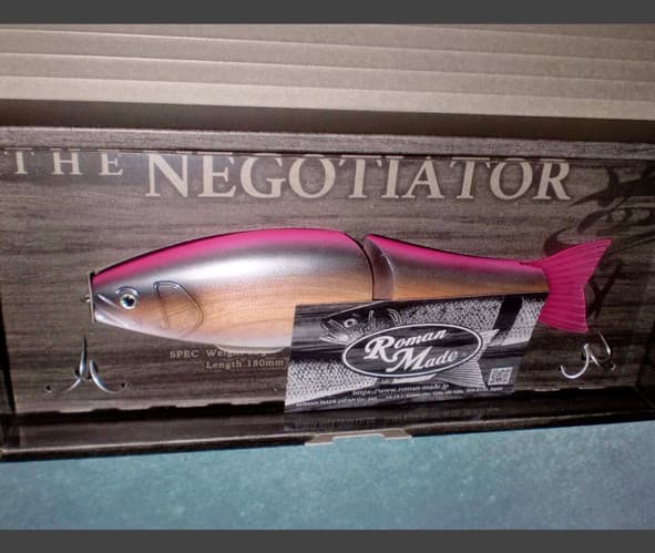 Roman Made Negotiator Limited Color Wood Pink Fishing Bait Swimbait  Japan New - Image 1