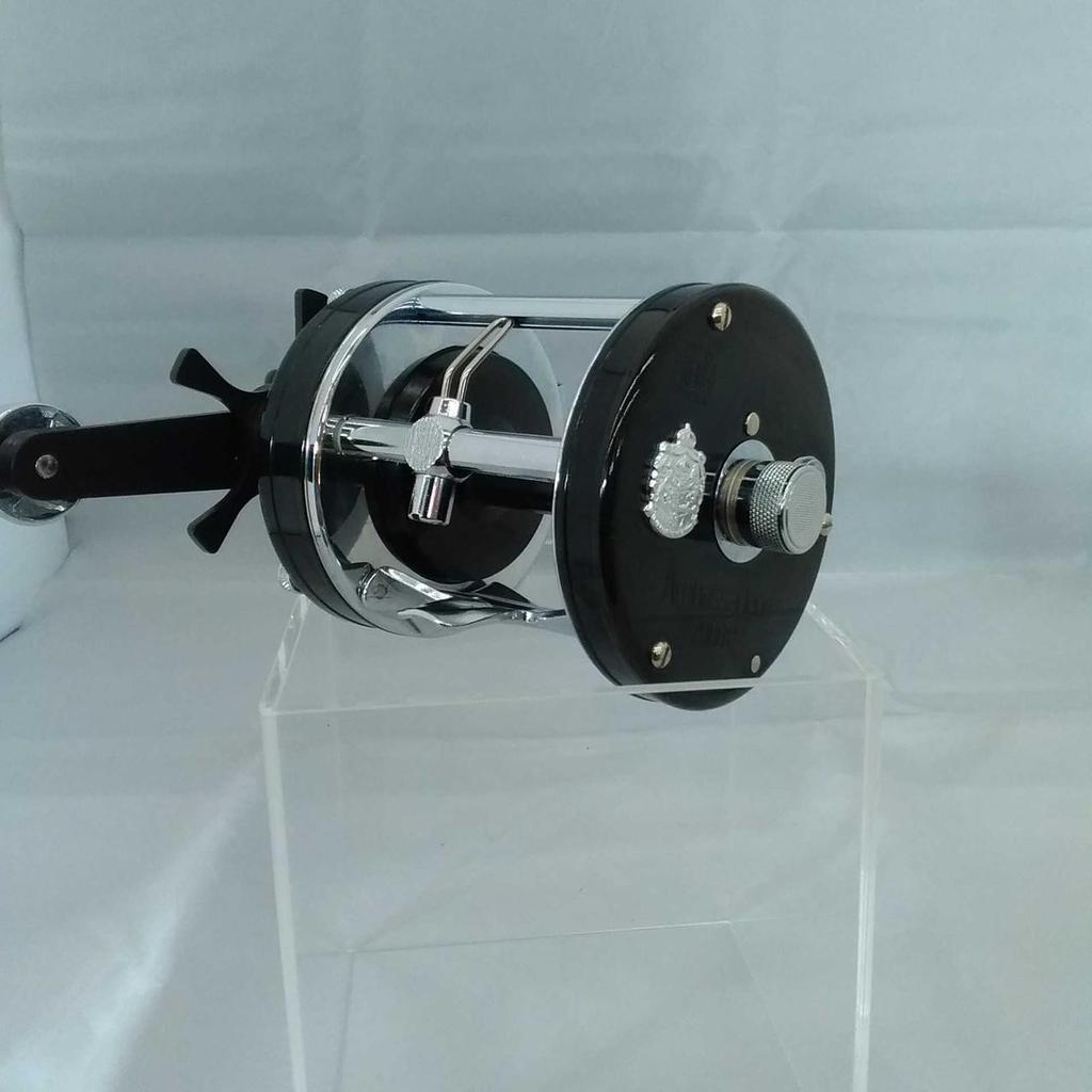 Abu Garcia Ambassador 7000C Bait Reel - Image 6